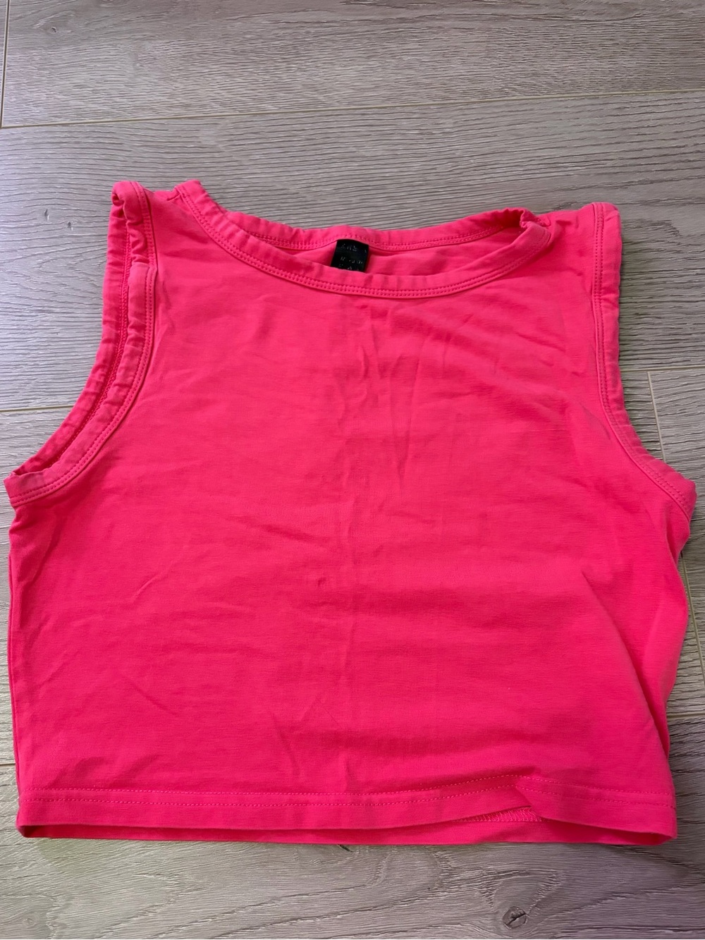 2 cropped tank tops pink + purple included